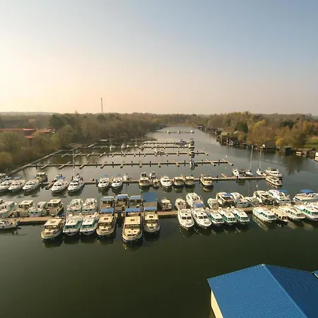 Cozy In Rechlin With Sauna Apartment *